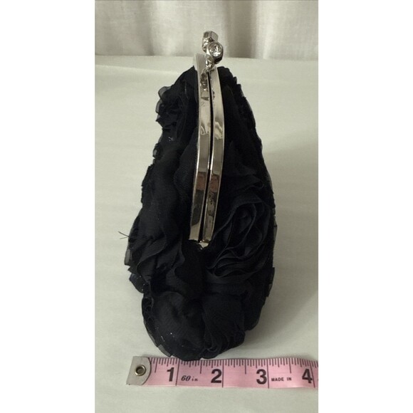 Black Floral Mini Evening Bag Kiss Lock - Picture 11 of 13